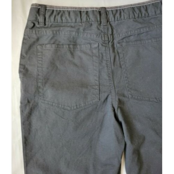 Boys Chino pants Size 14 in Gray with adjustable waistband like New condition - Picture 10 of 10